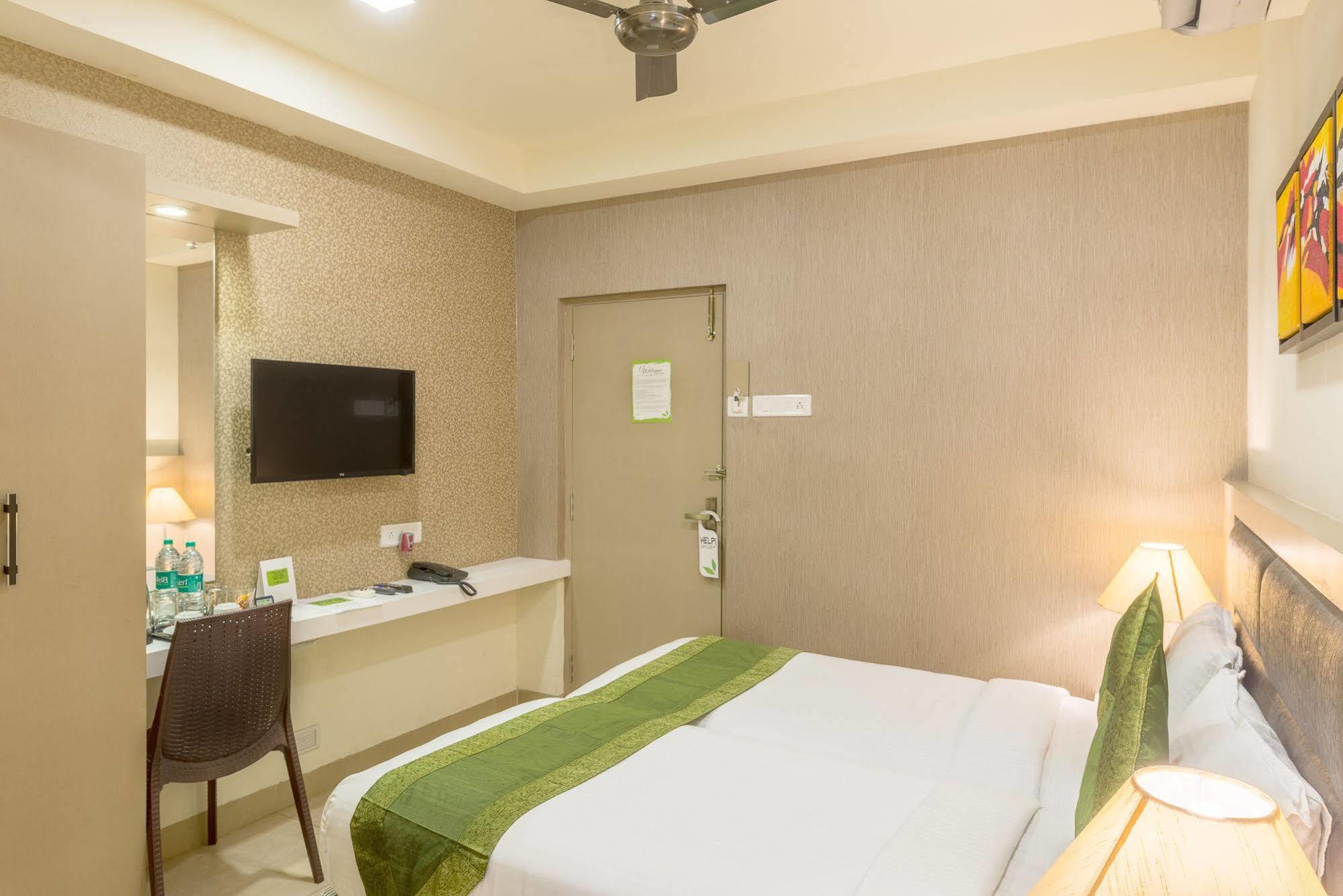 Treebo Nestlay Airport Alandur Hotel 3*